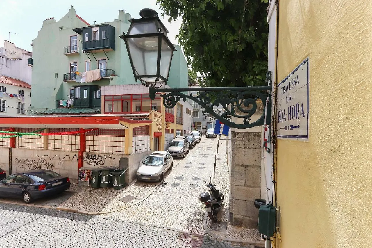 Апартаменты Tailor Made Flat In Central Bairro Alto Лиссабон