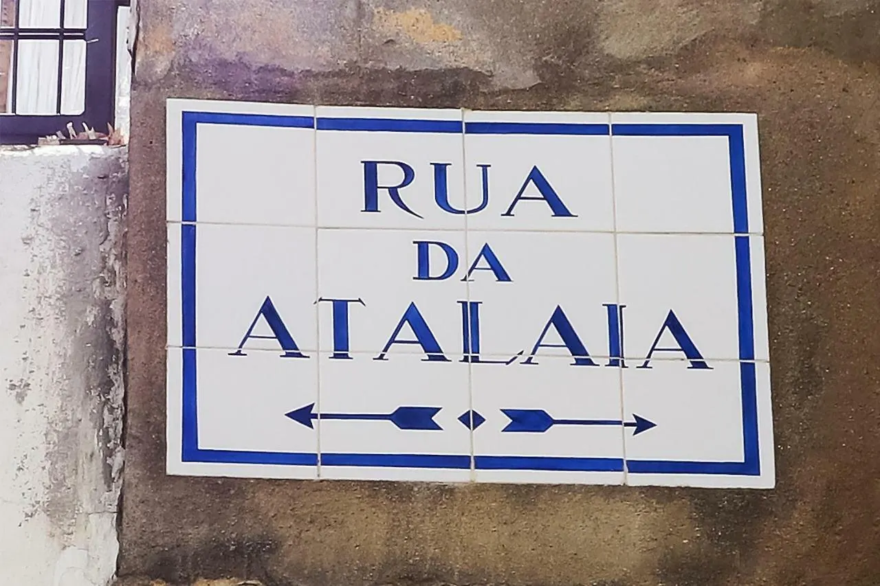 Апартаменты Tailor Made Flat In Central Bairro Alto Лиссабон